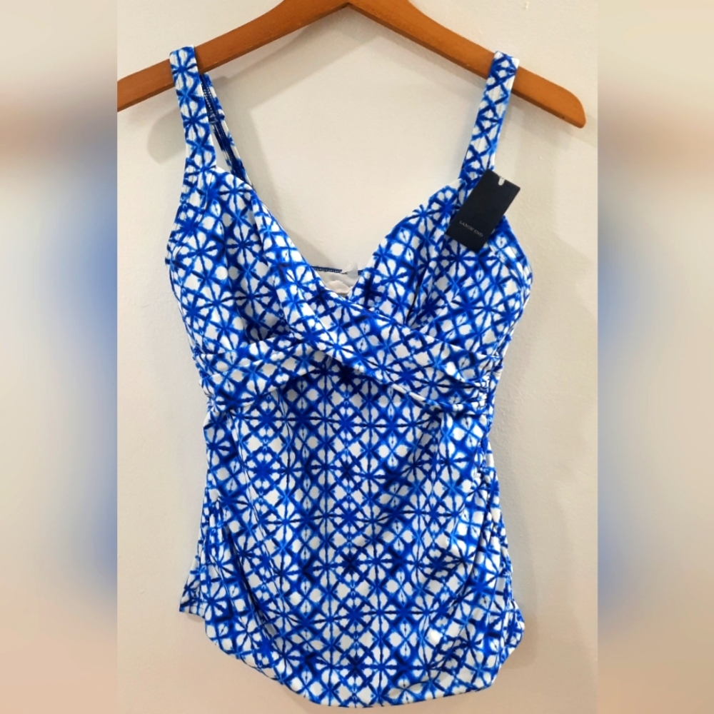LANDS END Tankini Top SIZE 4 BLUE WHITE PATTERN NWT